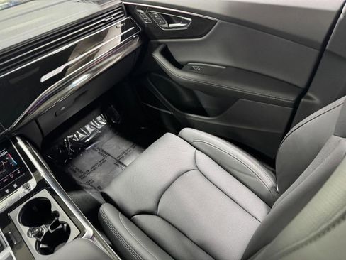 New 2026 Audi Q8 Prestige image 18
