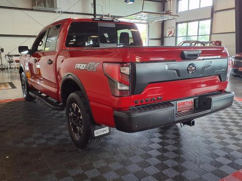 Used 2022 Nissan Titan PRO-4X w/ Off Road Protection Package AWD/4WD image 5