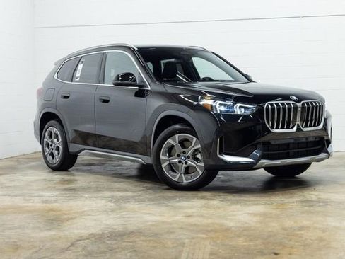 Certified 2025 BMW X1 xDrive28i w/ Convenience Package AWD/4WD image 4
