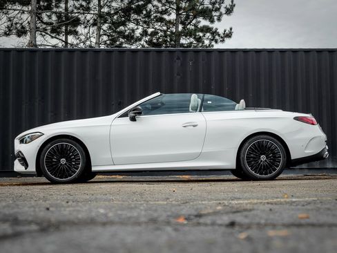 New 2026 Mercedes-Benz CLE 300 4MATIC Cabriolet image 4