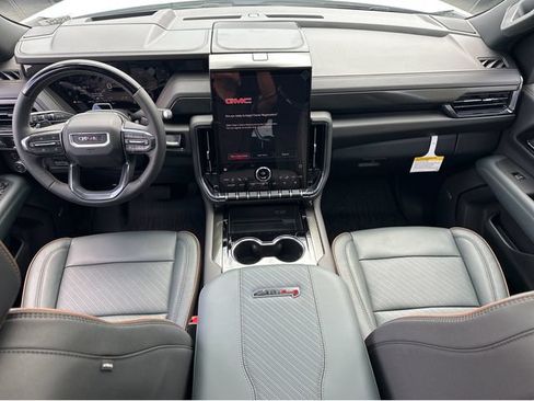 New 2026 GMC Yukon AT4 w/ AT4 Premium Plus Package AWD/4WD image 7