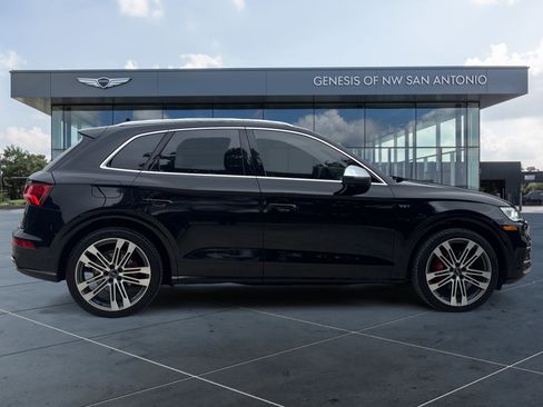 Used 2018 Audi SQ5 Prestige w/ Prestige Package image 6