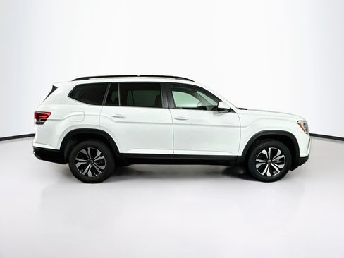 Used 2024 Volkswagen Atlas SE FWD image 10