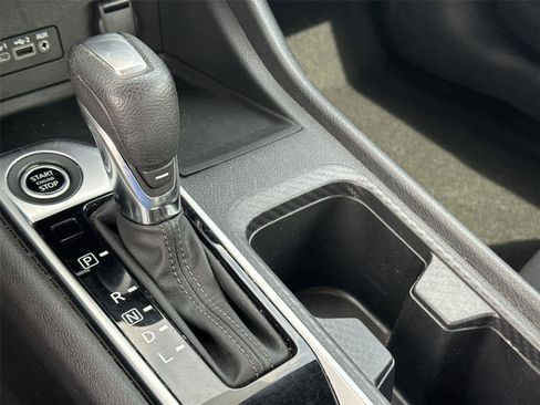 Used 2023 Nissan Sentra SV image 29