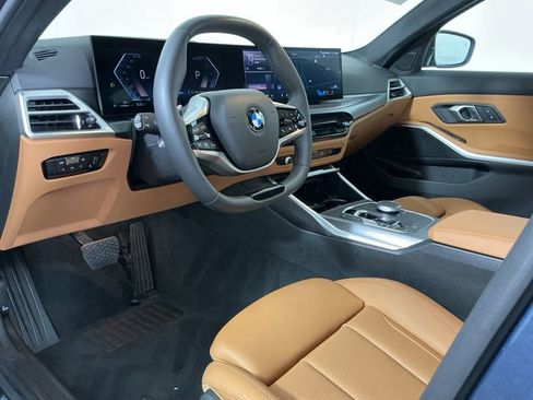 Certified 2025 BMW 330i Sedan w/ M Sport Package RWD image 21