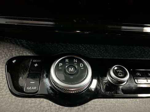 Used 2025 Ford Expedition Tremor AWD/4WD image 21