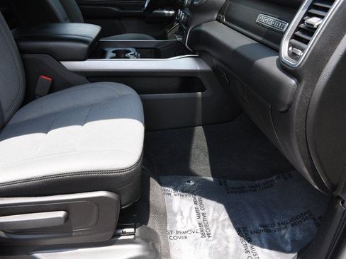 Used 2019 RAM 1500 Big Horn AWD/4WD image 25