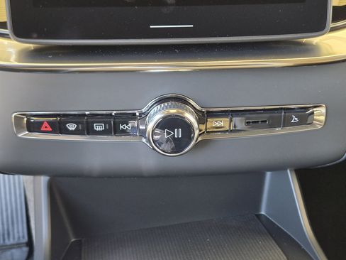 New 2026 Volvo XC90 B6 Plus image 20