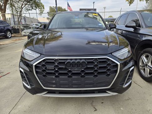 Certified 2021 Audi Q5 e Prestige w/ Prestige Package image 3