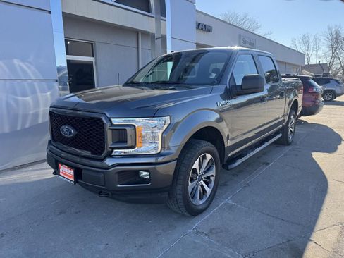 Used 2019 Ford F150 XL w/ Equipment Group 101A Mid image 2