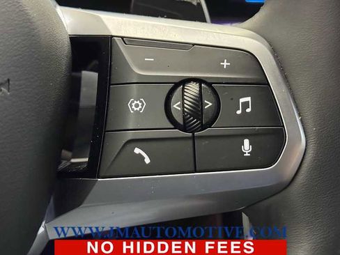 Used 2025 BMW X1 xDrive28i AWD/4WD image 40
