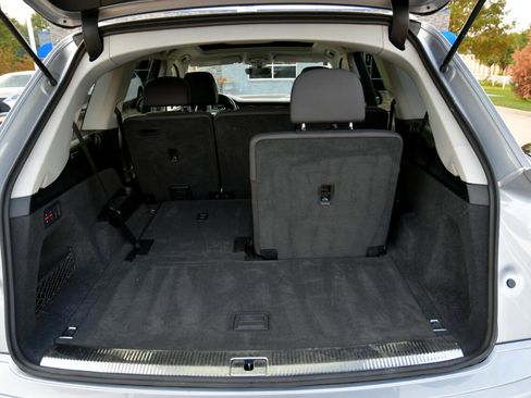 Used 2021 Audi Q7 3.0T Premium Plus image 34