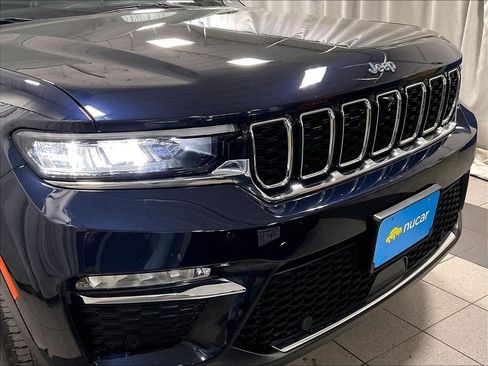 Used 2023 Jeep Grand Cherokee 4WD 4xe w/ Luxury Tech Group II image 32
