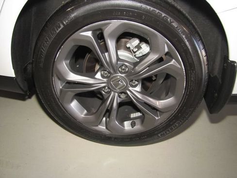 Certified 2023 Honda Accord EX image 26