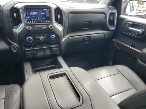 Certified 2021 Chevrolet Silverado 1500 LT Trail Boss w/ Convenience Package II image 14