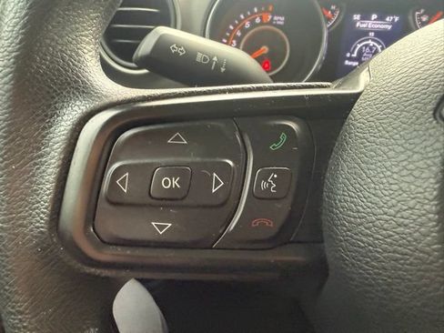 Used 2022 Jeep Wrangler Unlimited Sport AWD/4WD image 16
