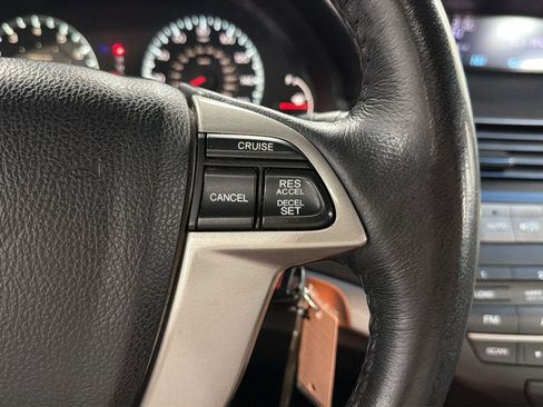 Used 2010 Honda Accord EX-L image 23