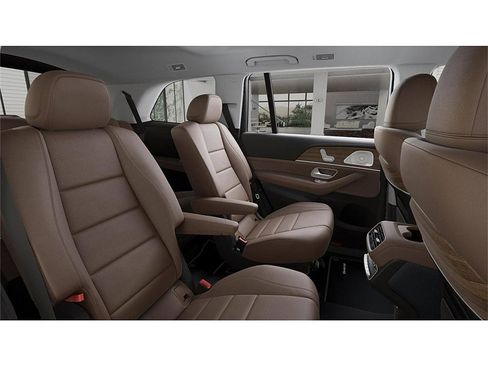 New 2026 Mercedes-Benz GLS 450 4MATIC image 5