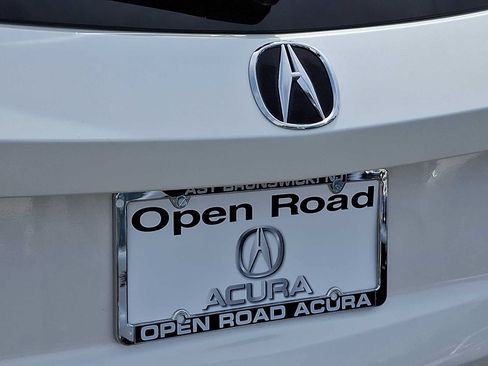 Used 2024 Acura MDX SH-AWD w/ Technology Package image 29