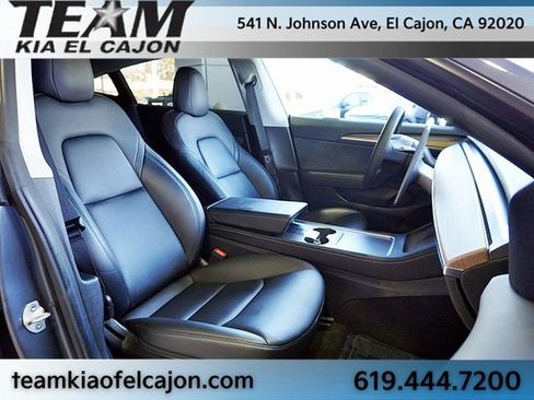 Used 2022 Tesla Model 3 Long Range image 12