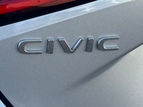 Used 2023 Honda Civic EX-L image 21