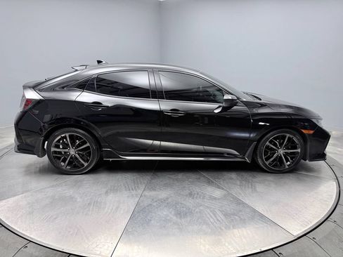 Used 2021 Honda Civic Sport image 4