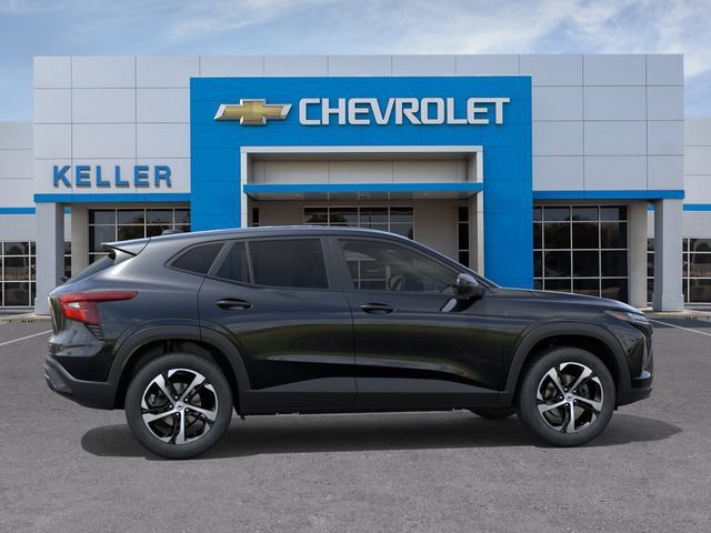 New 2026 Chevrolet Trax RS w/ Sunroof Package FWD image 5
