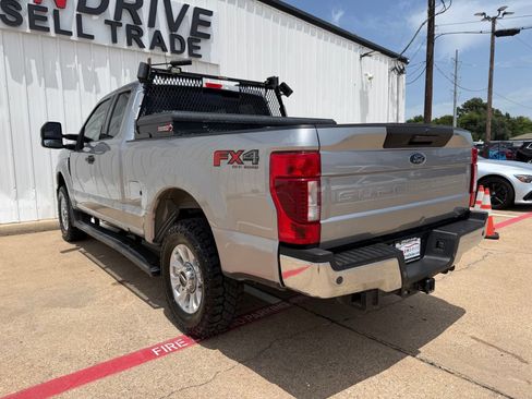 Used 2020 Ford F250 XLT w/ XLT Value Package AWD/4WD image 4