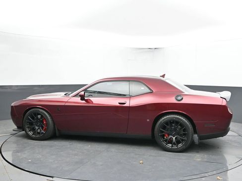 Used 2019 Dodge Challenger SRT Hellcat Redeye RWD image 8