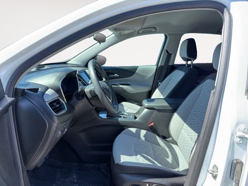 Used 2021 Chevrolet Equinox LT FWD image 10