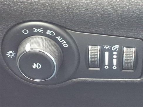 New 2026 Jeep Compass Latitude image 19