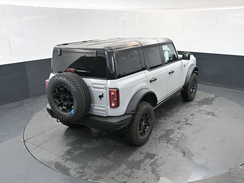 New 2026 Ford Bronco Badlands AWD/4WD image 21