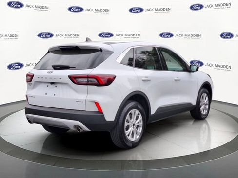 Certified 2023 Ford Escape Active AWD/4WD image 5