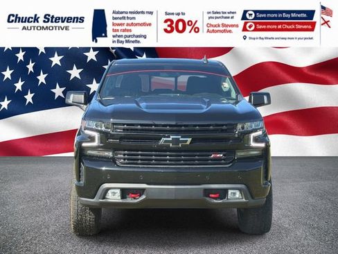 Used 2021 Chevrolet Silverado 1500 LT Trail Boss w/ Convenience Package II AWD/4WD image 3
