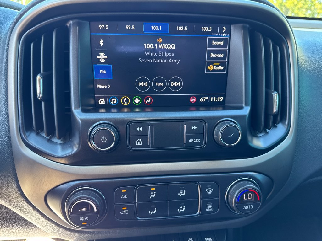 Used 2015 Chevrolet Silverado 2500 LT AWD/4WD image 19