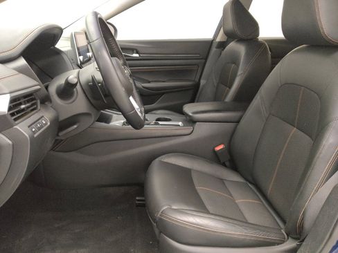 Used 2019 Nissan Altima 2.5 SR w/ SR Premium Package FWD image 17