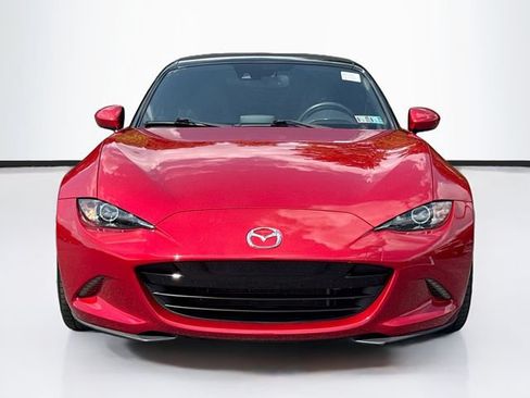 Used 2016 MAZDA MX-5 Miata Grand Touring RWD image 2