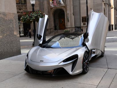 Used 2023 McLaren Artura
