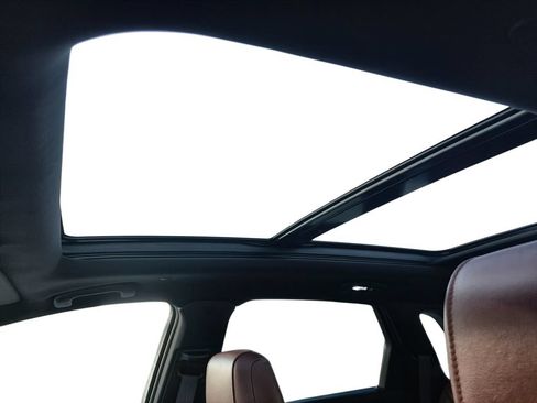 Certified 2020 Cadillac XT5 Sportv AWD/4WD image 19