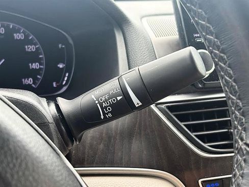 Used 2020 Honda Accord Touring image 26