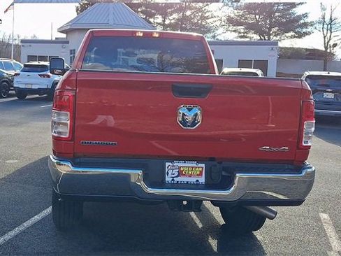 Used 2024 RAM 2500 Big Horn w/ Bed Utility Group image 7