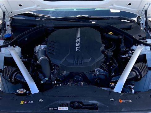 Used 2022 Genesis G70 3.3T w/ Sport Advanced Package RWD image 9