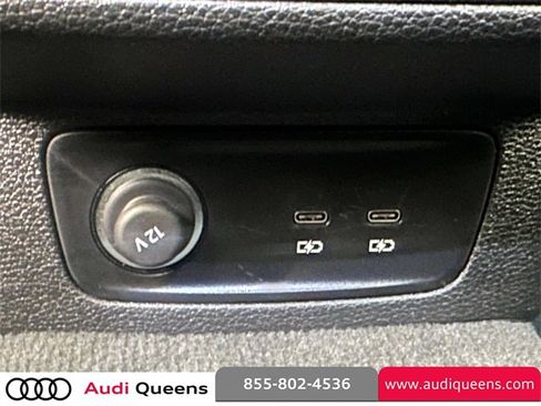 Certified 2025 Audi Q3 2.0T Premium Plus w/ Premium Plus Package image 15