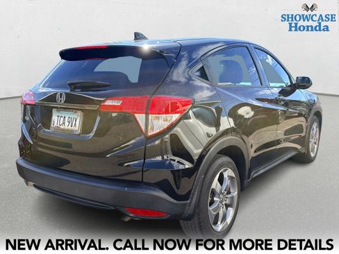 Used 2022 Honda HR-V LX image 5