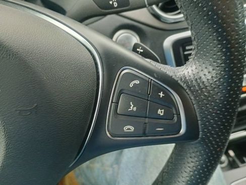 Used 2020 Mercedes-Benz GLA 250 4MATIC image 28