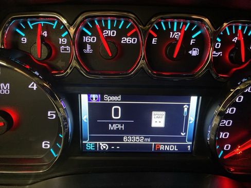 Used 2017 Chevrolet Silverado 3500 High Country image 21