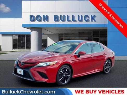 Used 2019 Toyota Camry XSE FWD image 1