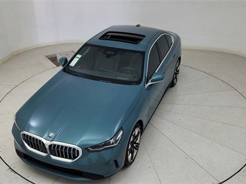 Used 2025 BMW 540i xDrive 540i xDrive image 76