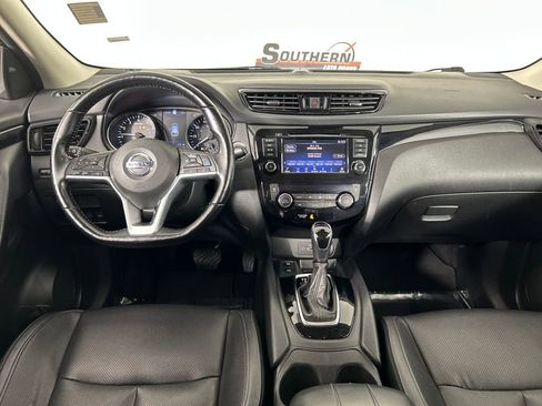 Used 2022 Nissan Rogue Sport SL image 19