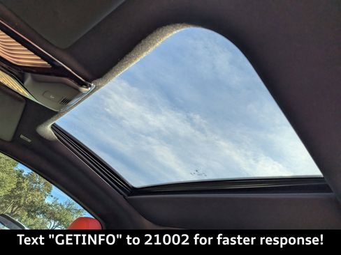 Used 2025 BMW M4 xDrive Competition w/ Executive Package image 24